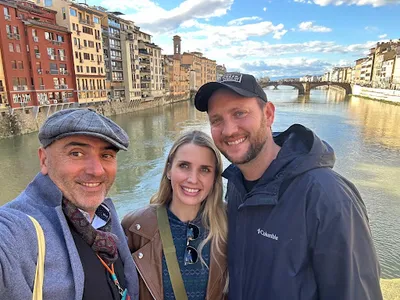 Photo by Maxi Bratcher